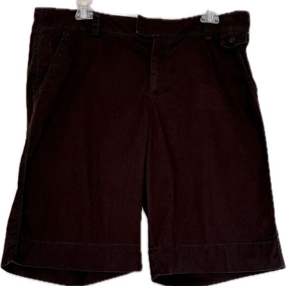 Dockers versatile & comfy Mid-Rise curvy brown shorts! - Picture 5 of 11